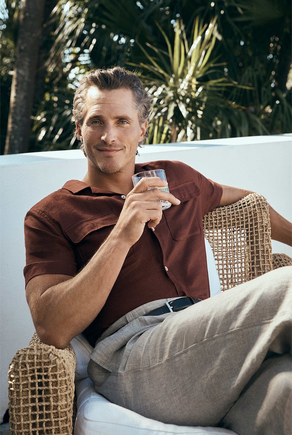 Double Pocket Textured Linen Short Sleeve Shirt