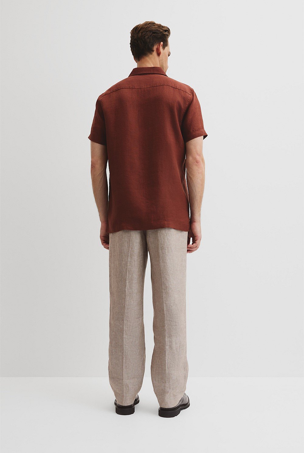 Double Pocket Textured Linen Short Sleeve Shirt