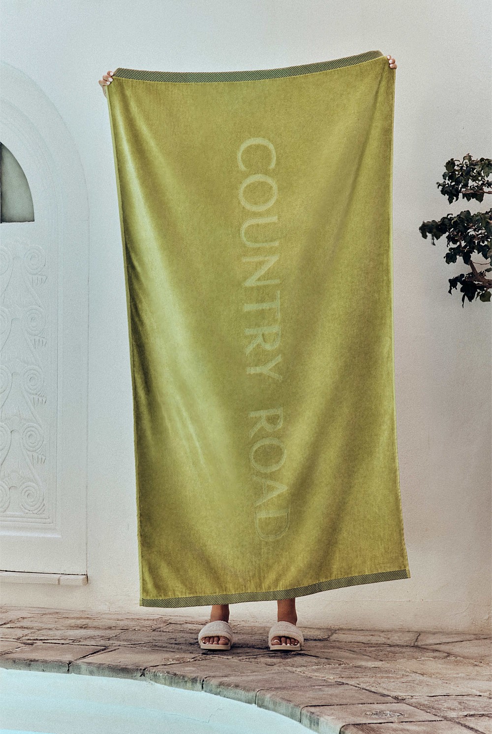 Tide Australian Cotton Beach Towel