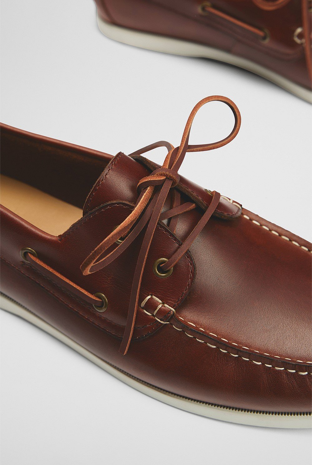 Flynn Leather Boat Shoe
