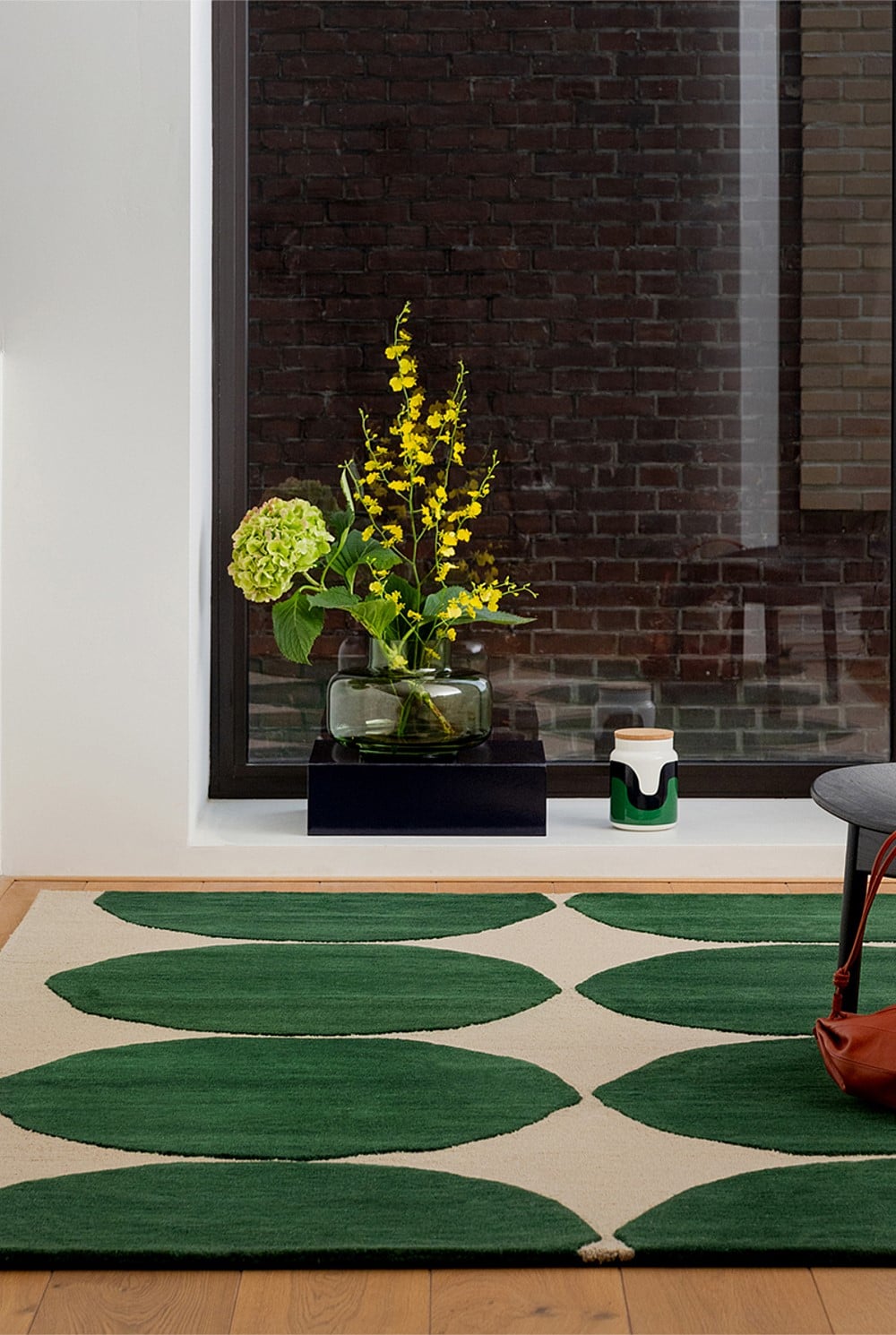 Isot Kivet Green Rug 350x250cm