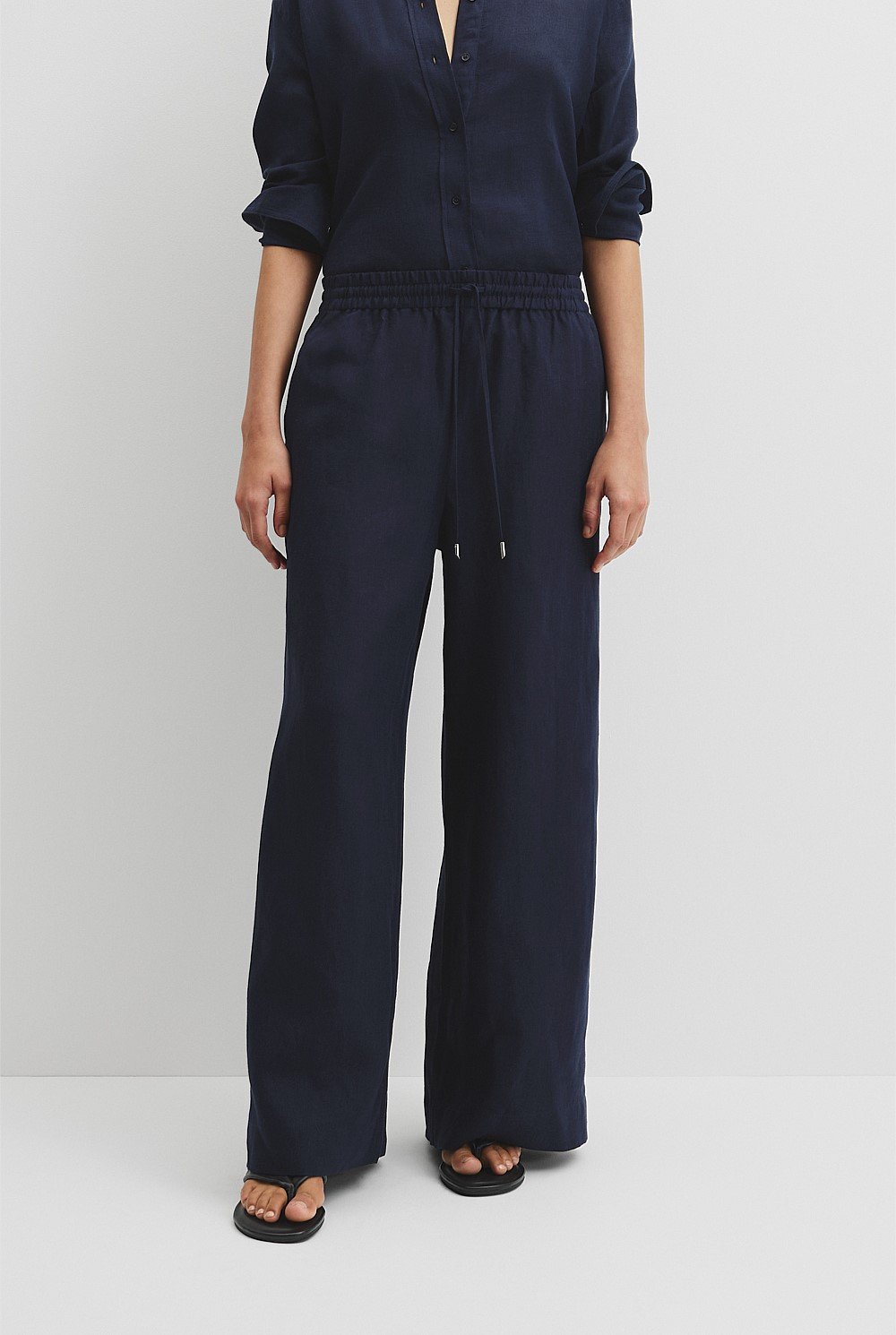 Organically Grown Linen Pull-On Pant