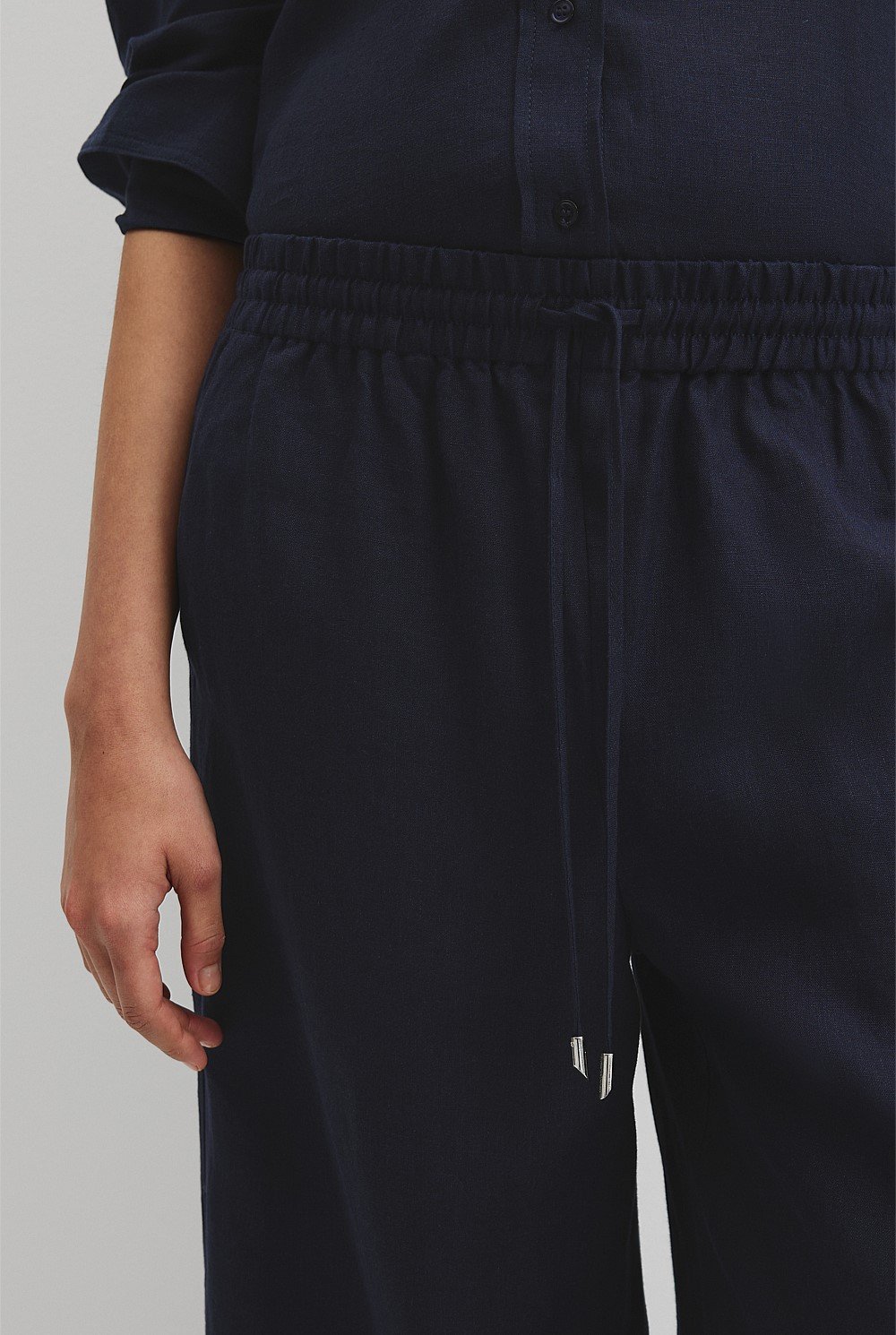Organically Grown Linen Pull-On Pant