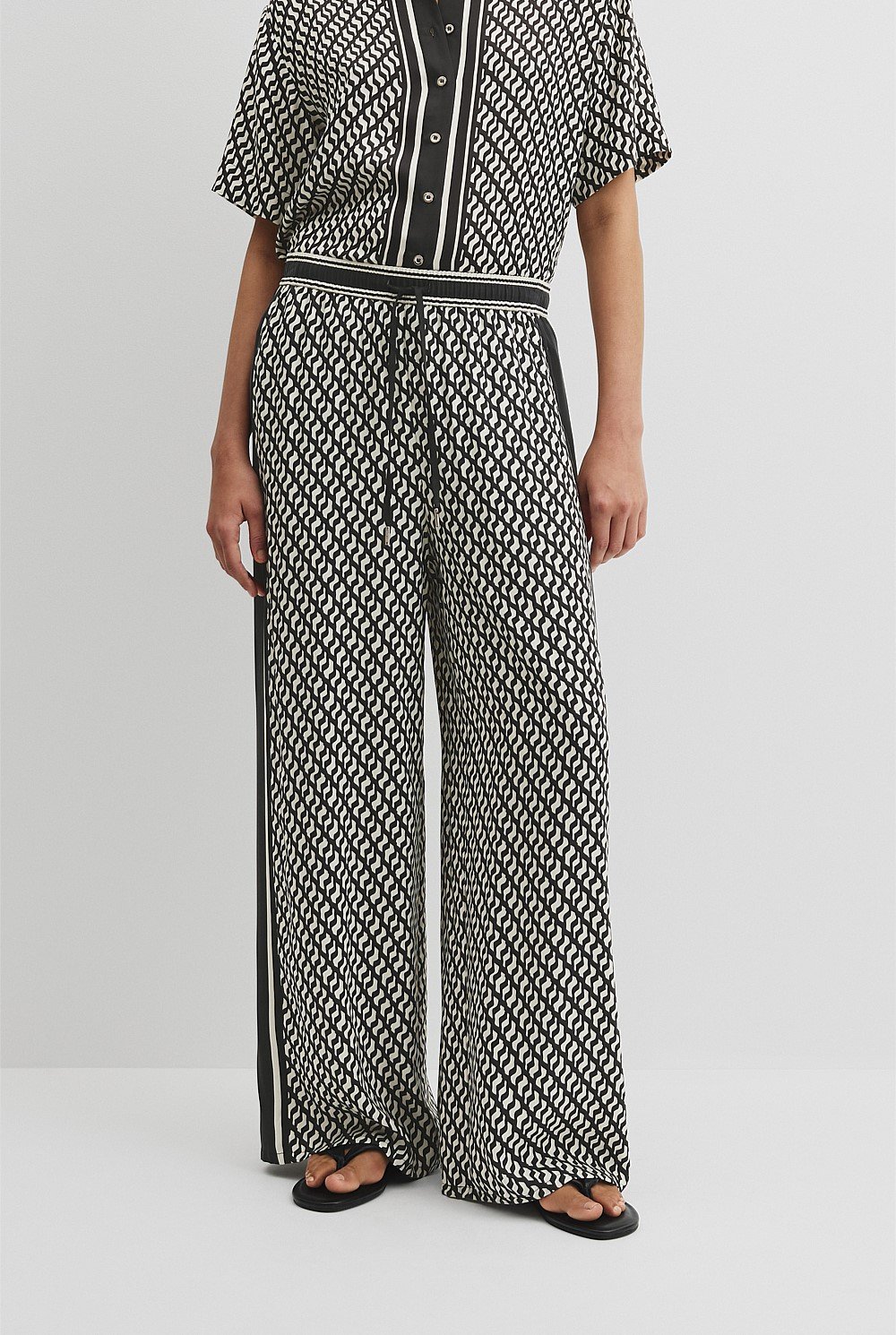 Print Pull On Cupro Pant