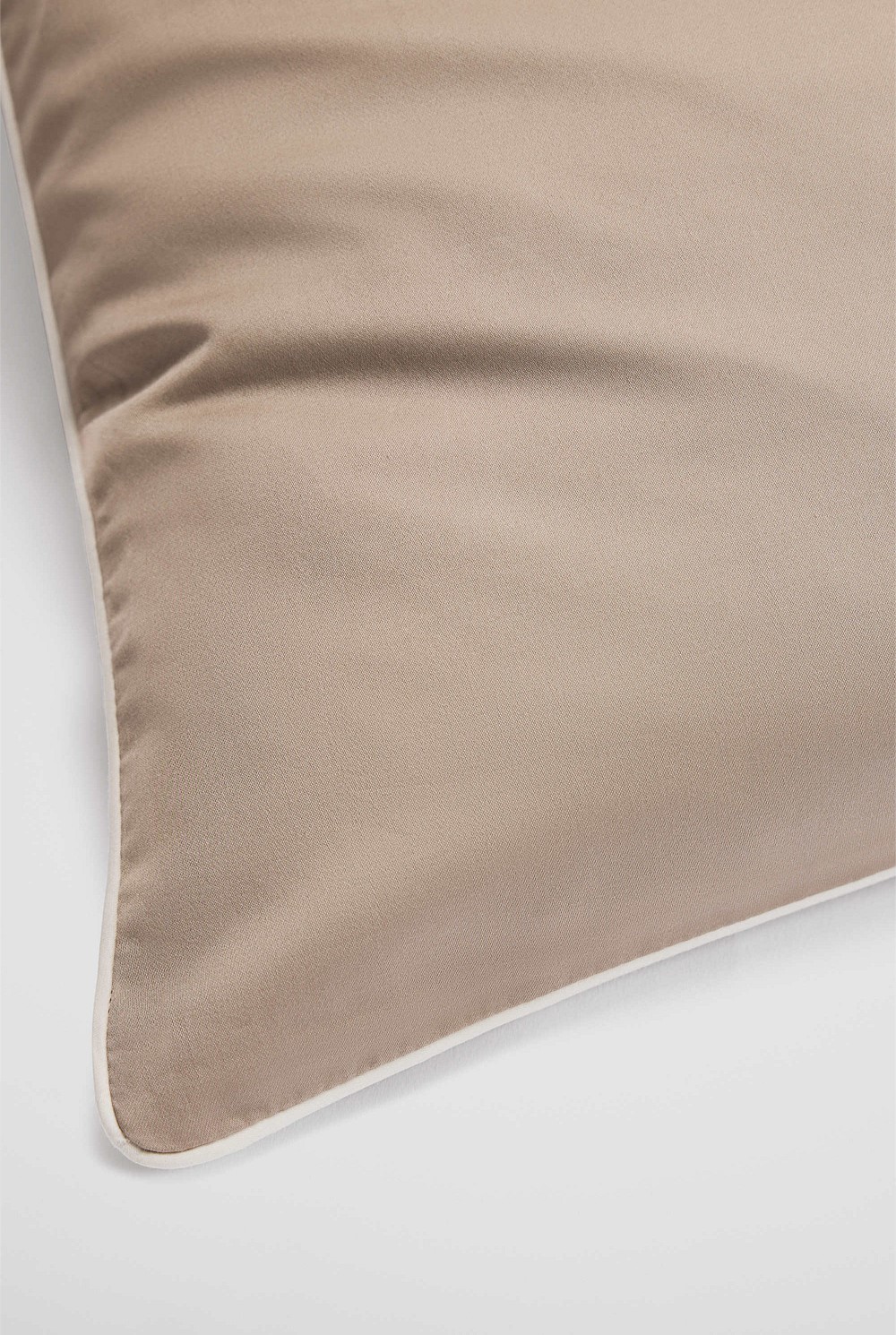 Dita Organically Grown Cotton King Pillowcase Pair