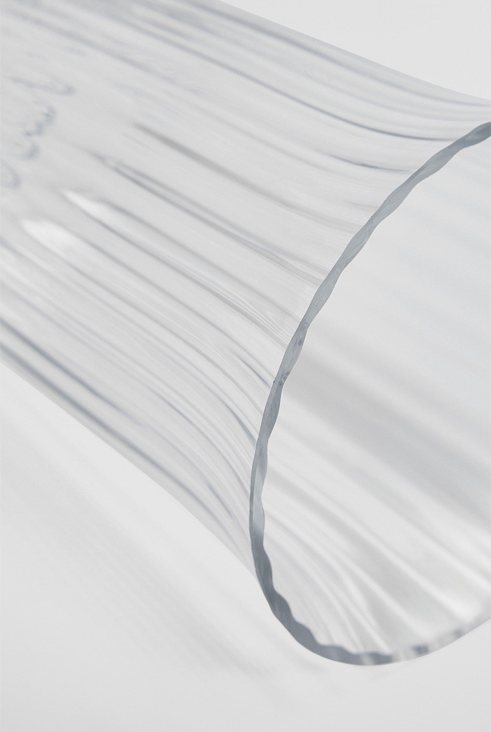 Pryn Small Glass Vase