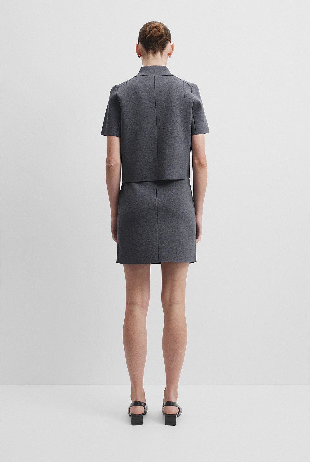 Short Sleeve Compact Zip Knit