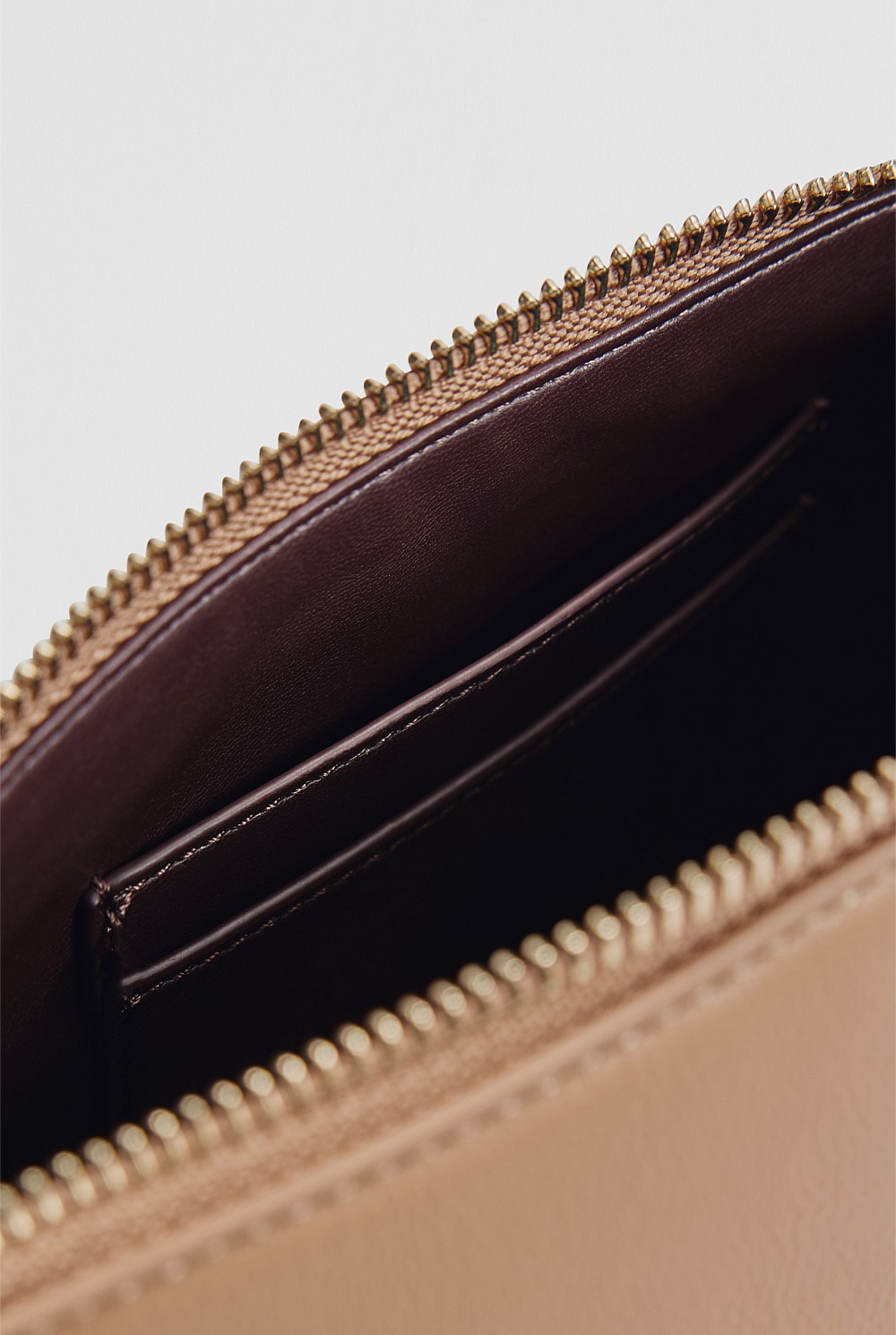 Country Road Essential Pouch