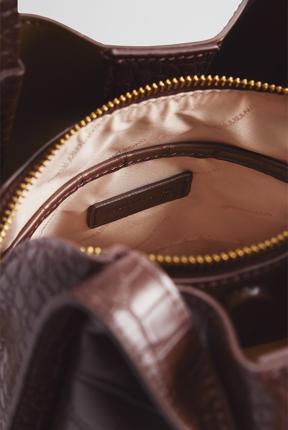 Mini Middle Zip Crossbody