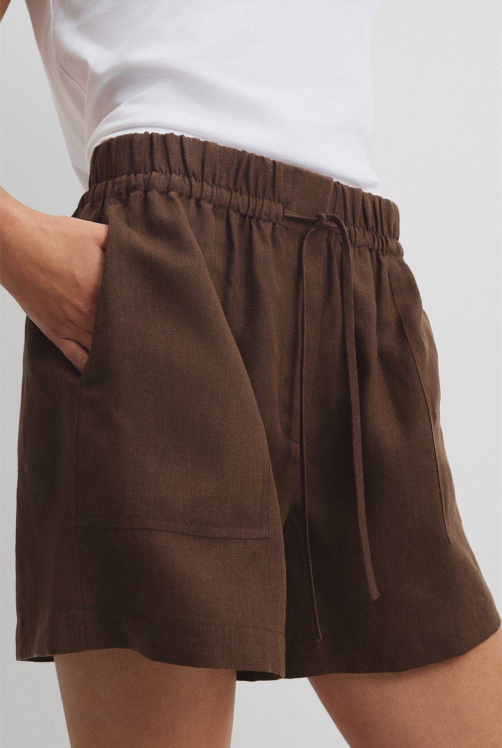 Organically Grown Linen Tie Detail Short