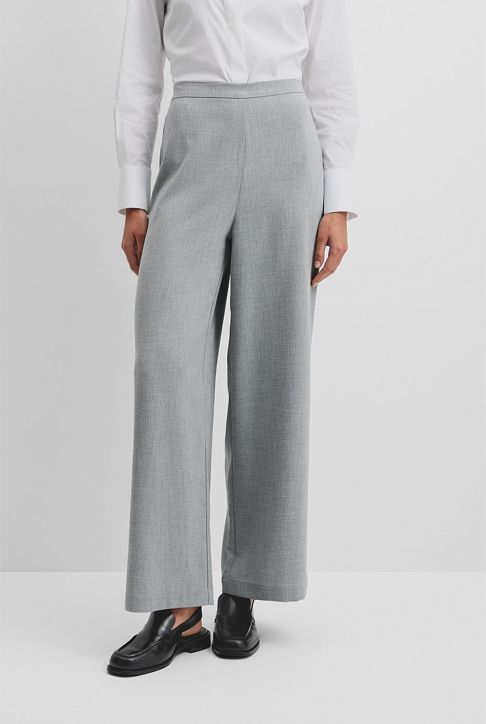 Fluid Wide Leg Pant