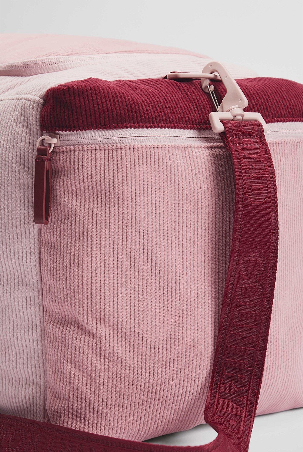 Cord Spliced Weekender