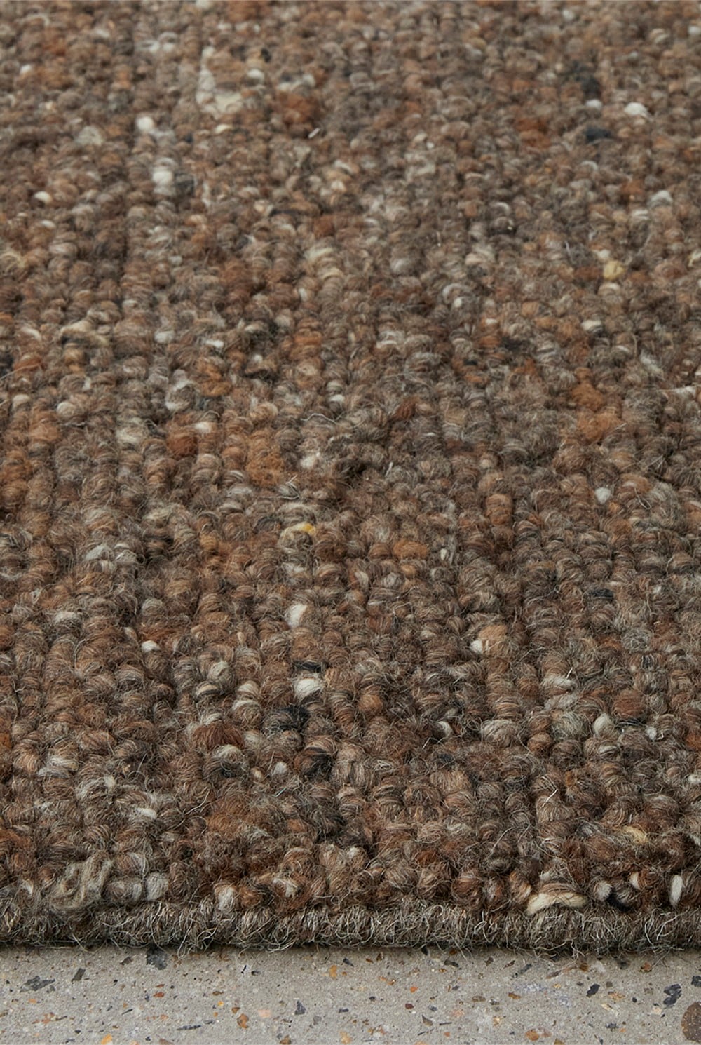 Embrace  Brown Rug 400x300cm