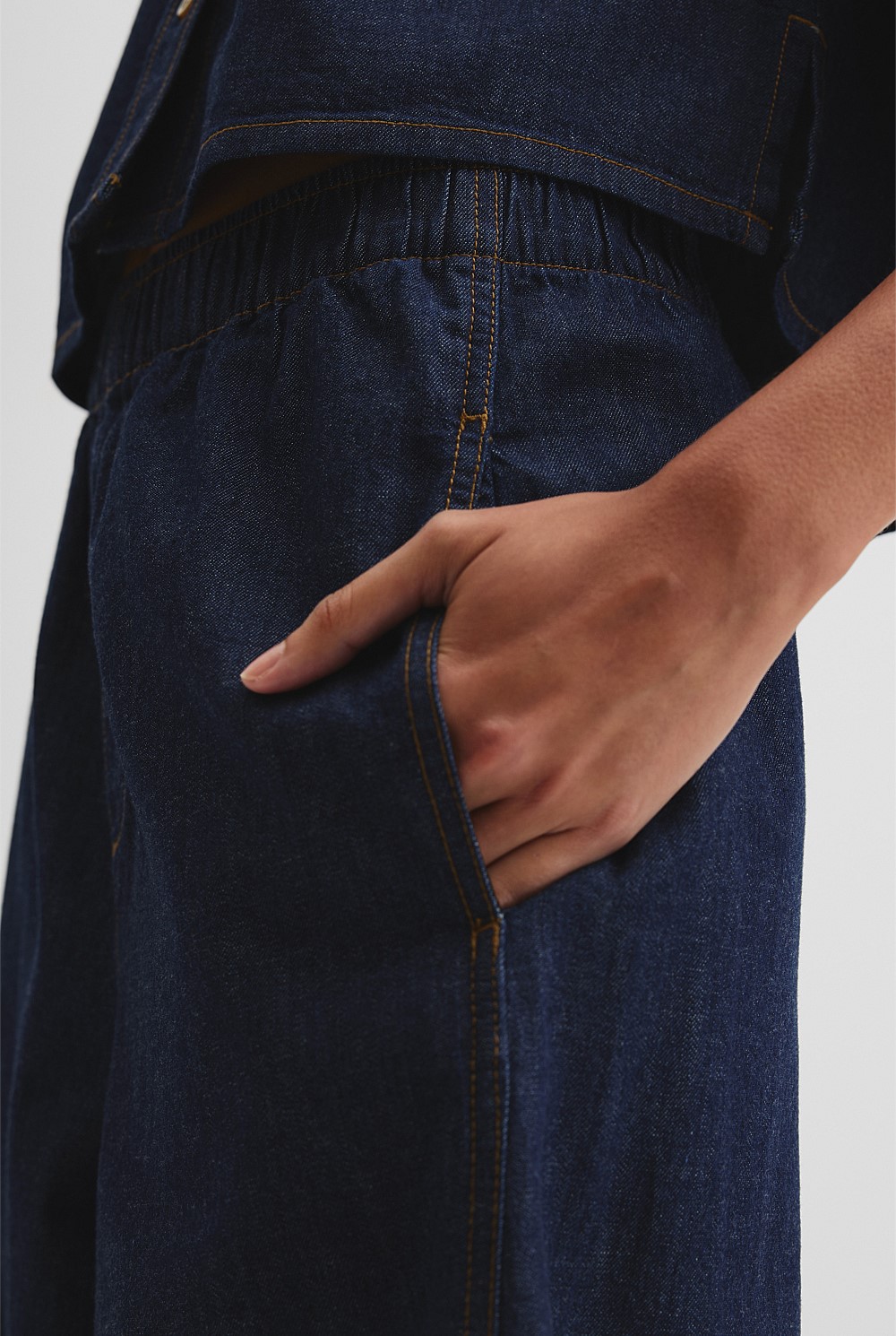 Lightweight Denim Pant
