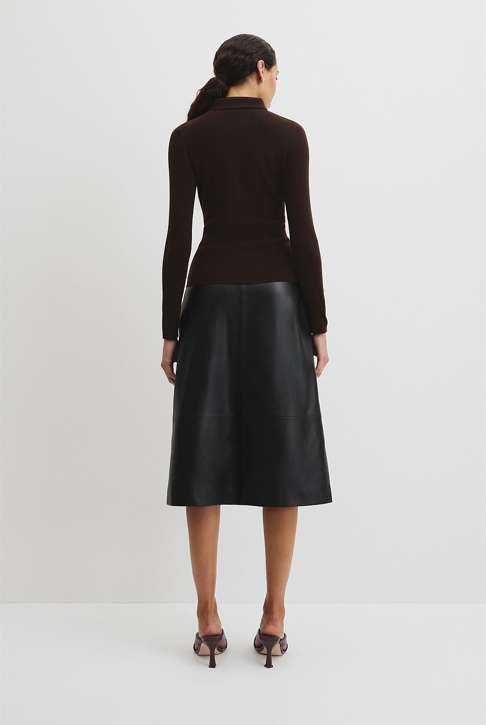 Wool Silk Collared Knit