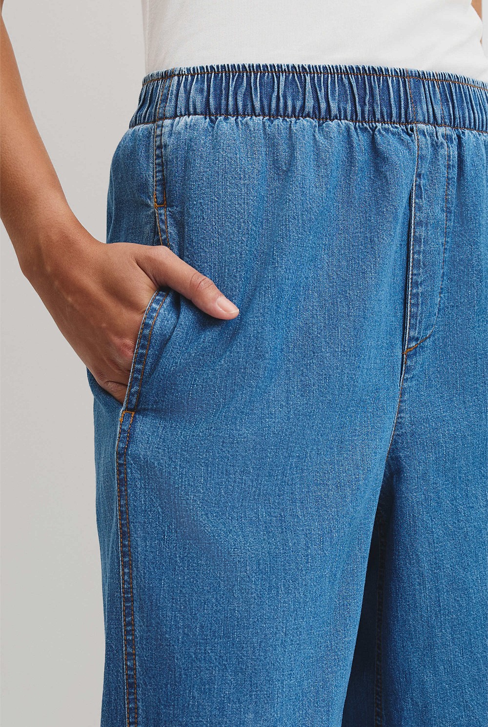 Lightweight Denim Pant