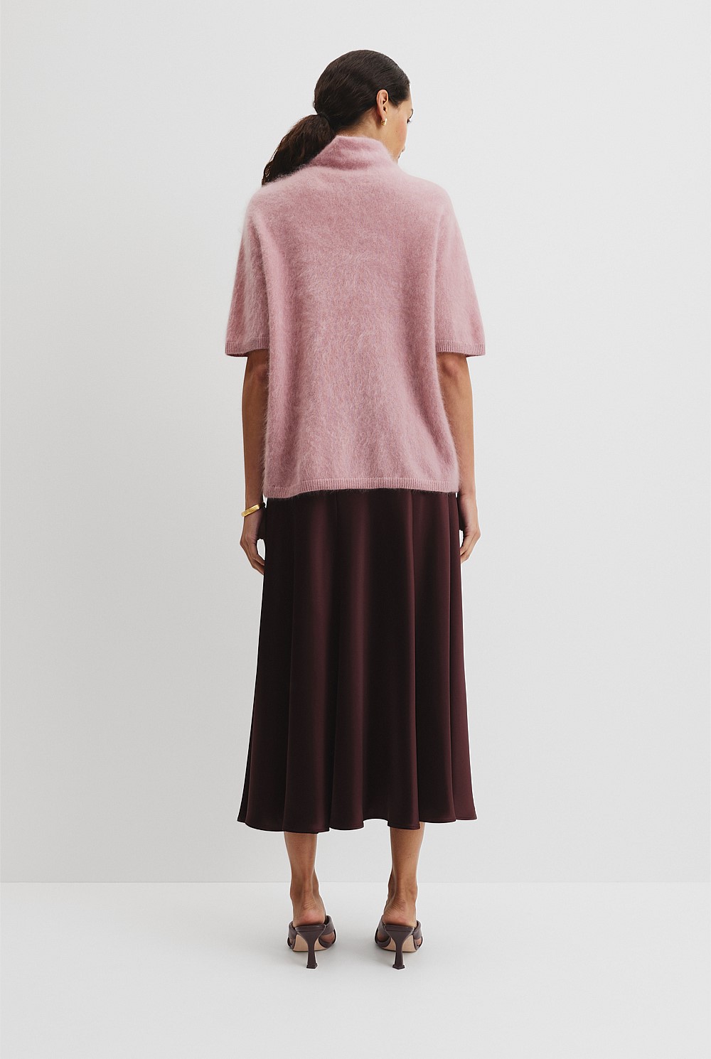 Short Sleeve Fluffy Knit