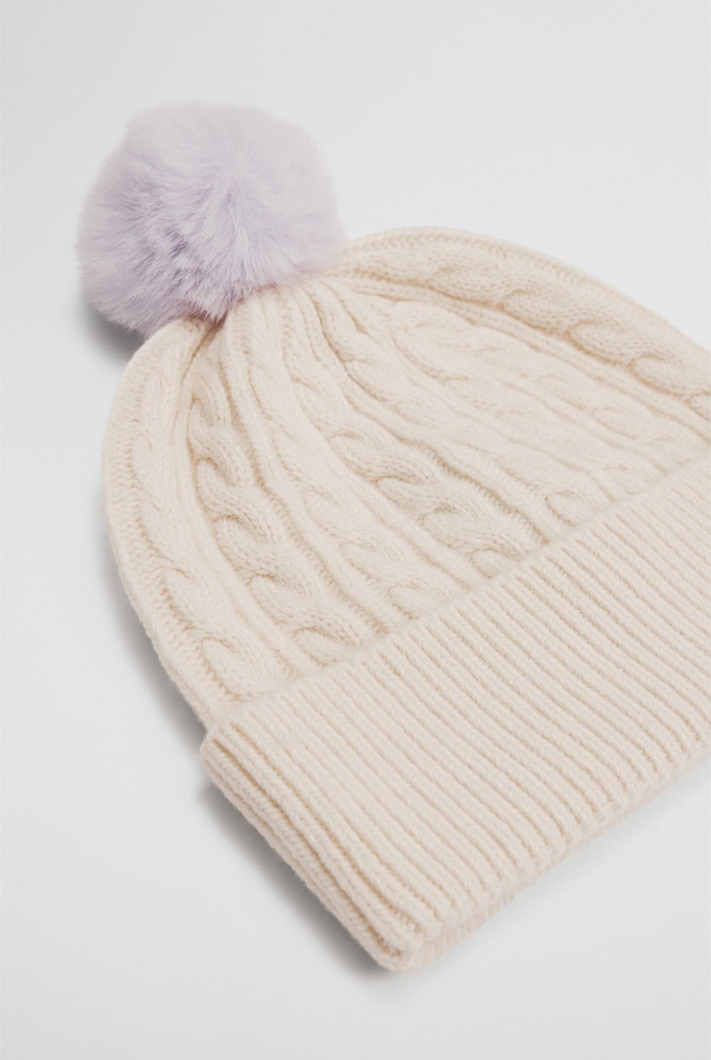 Pom Cable Beanie