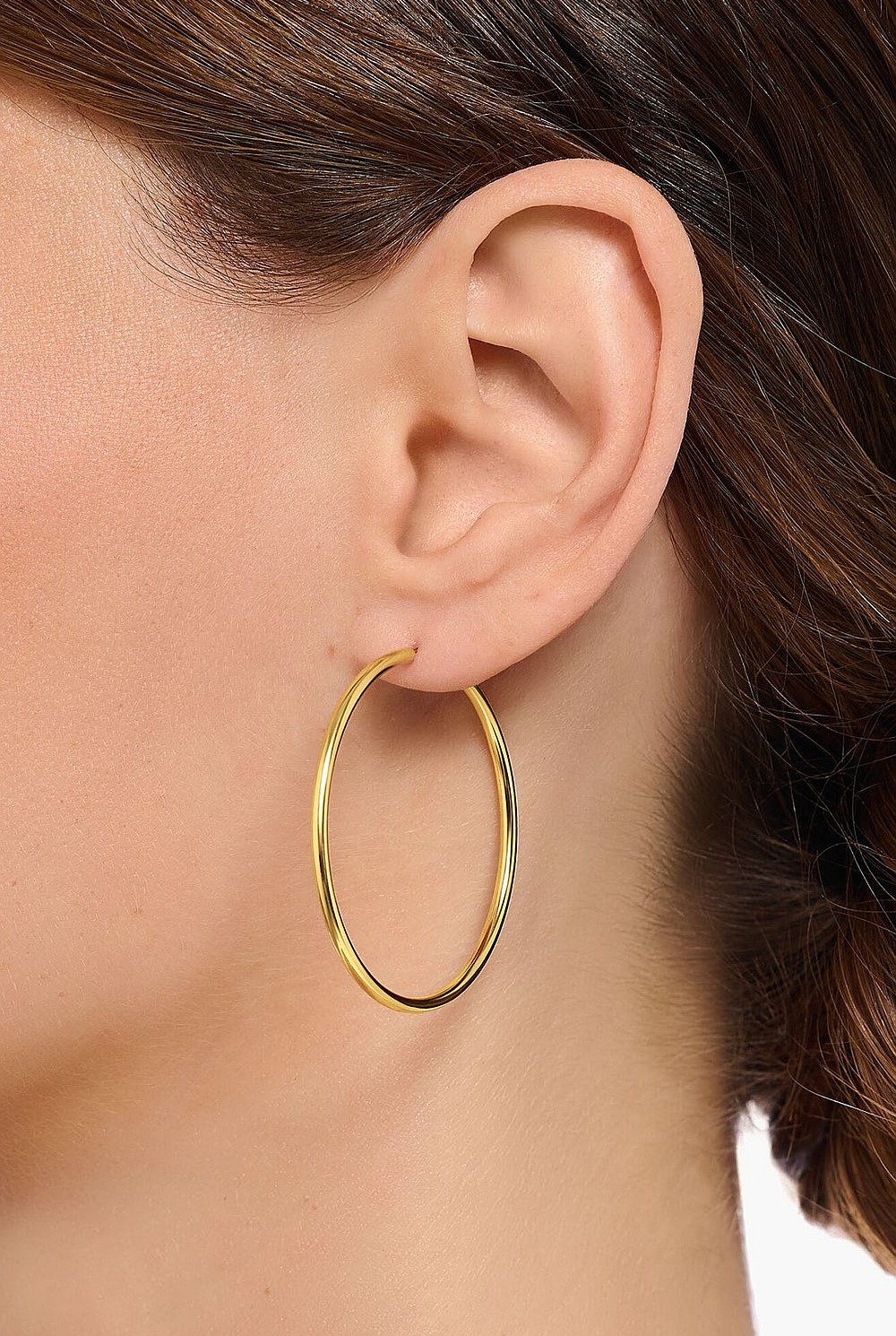 Essential Medium Hoop Earrings In Gold