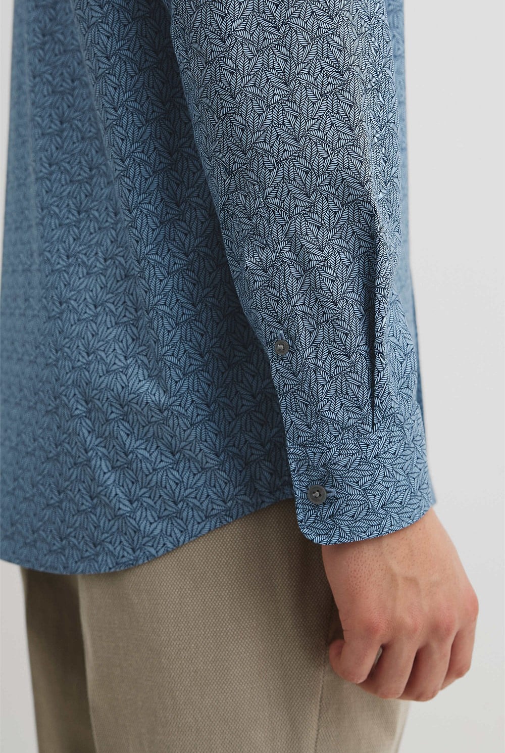 Slim Fit Cotton Leaf Print Shirt