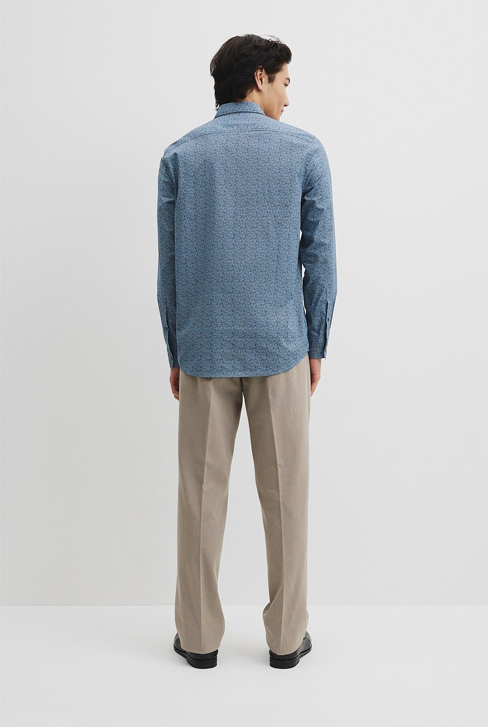 Slim Fit Cotton Leaf Print Shirt