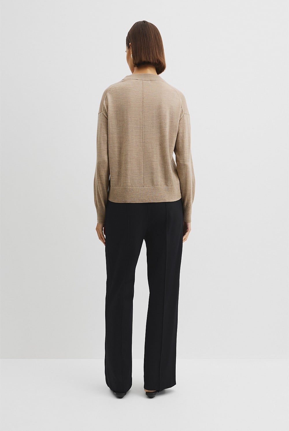 Lightweight Merino Crew Neck Knit