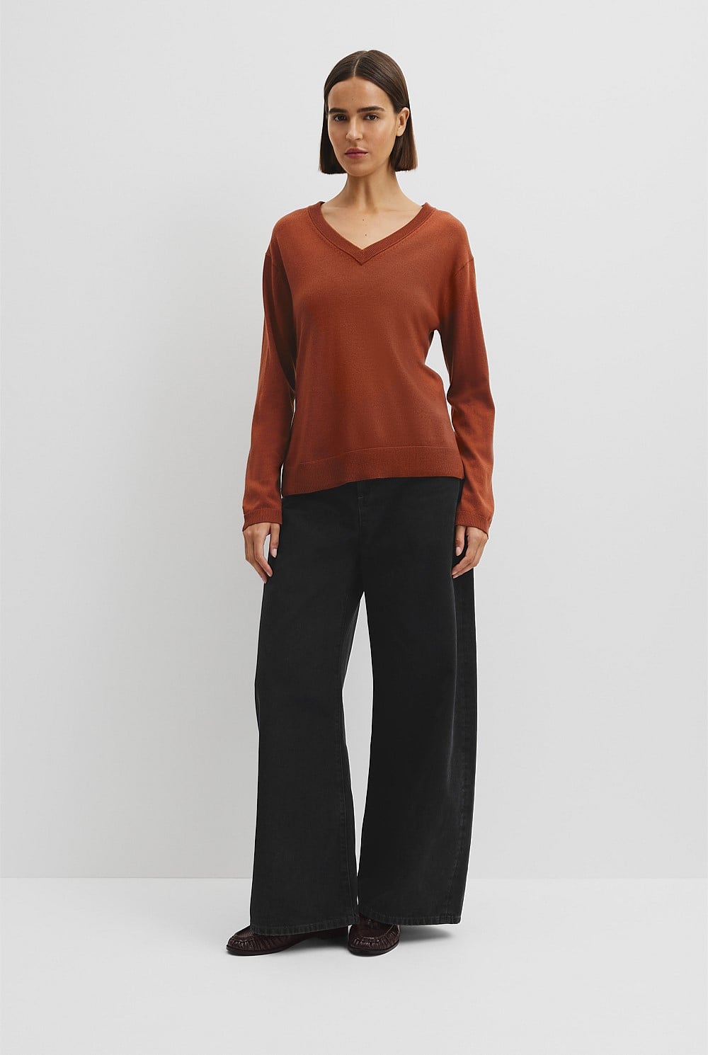 Lightweight Merino V-Neck Knit