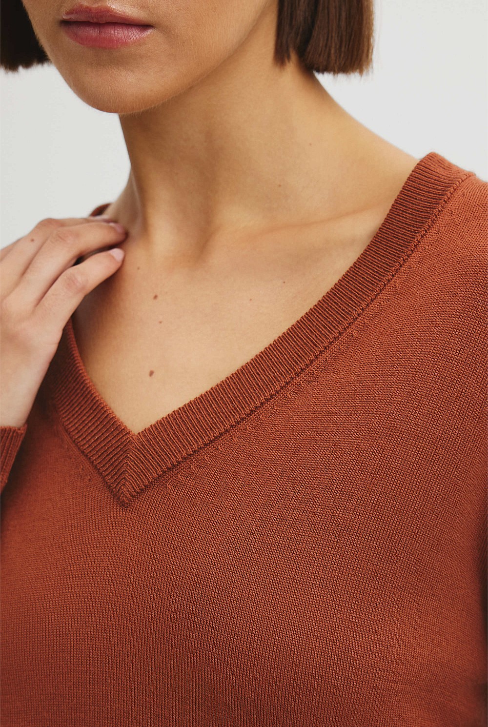 Lightweight Merino V-Neck Knit