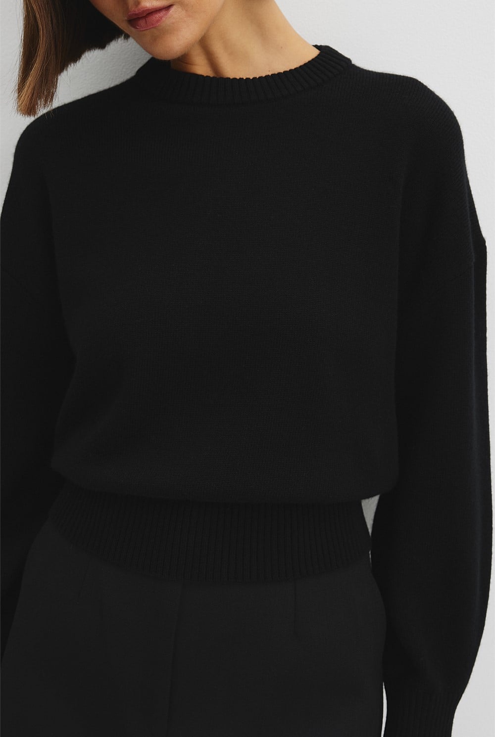 Organically Grown Cotton Blend Crop Crew Neck Knit