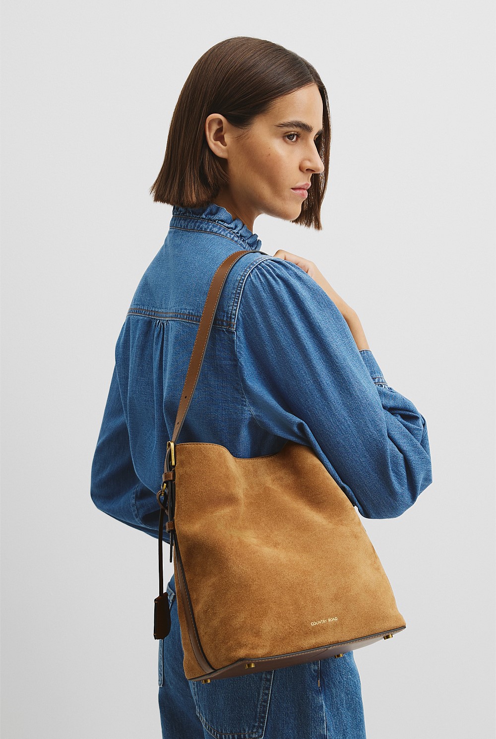 Isla Leather Bucket Bag