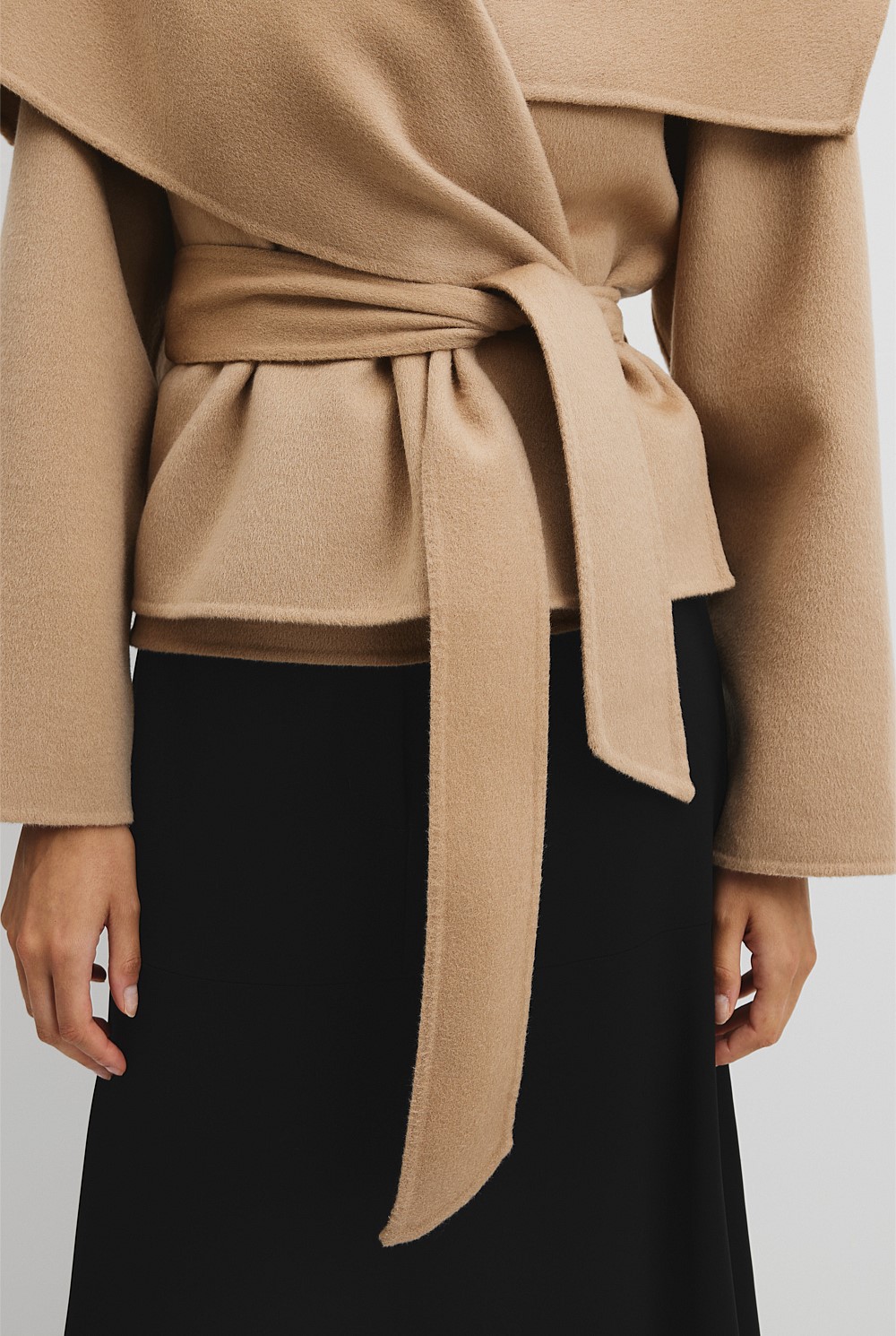 Soft Waterfall Jacket