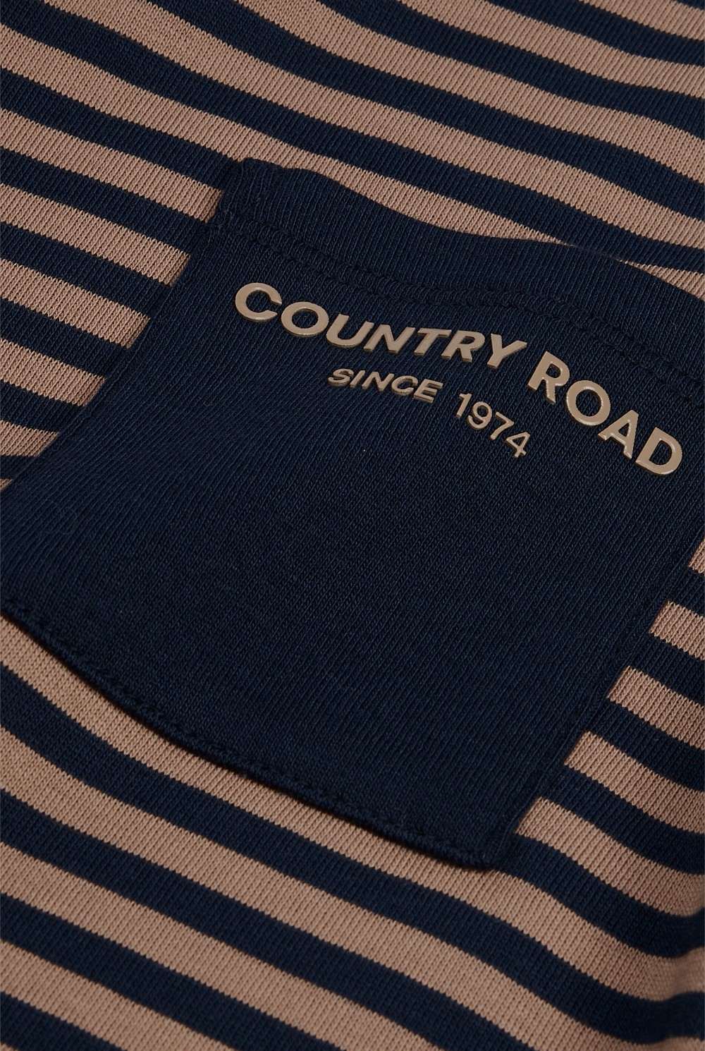 Organically Grown Cotton Long Sleeve Pocket T-Shirt