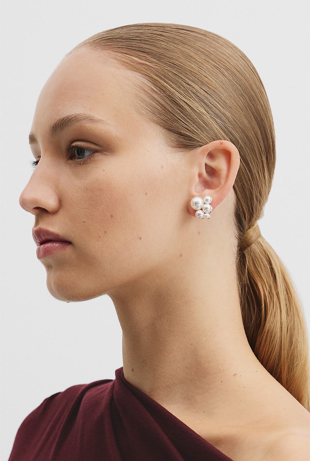 Ariel Pearl Stud Earring