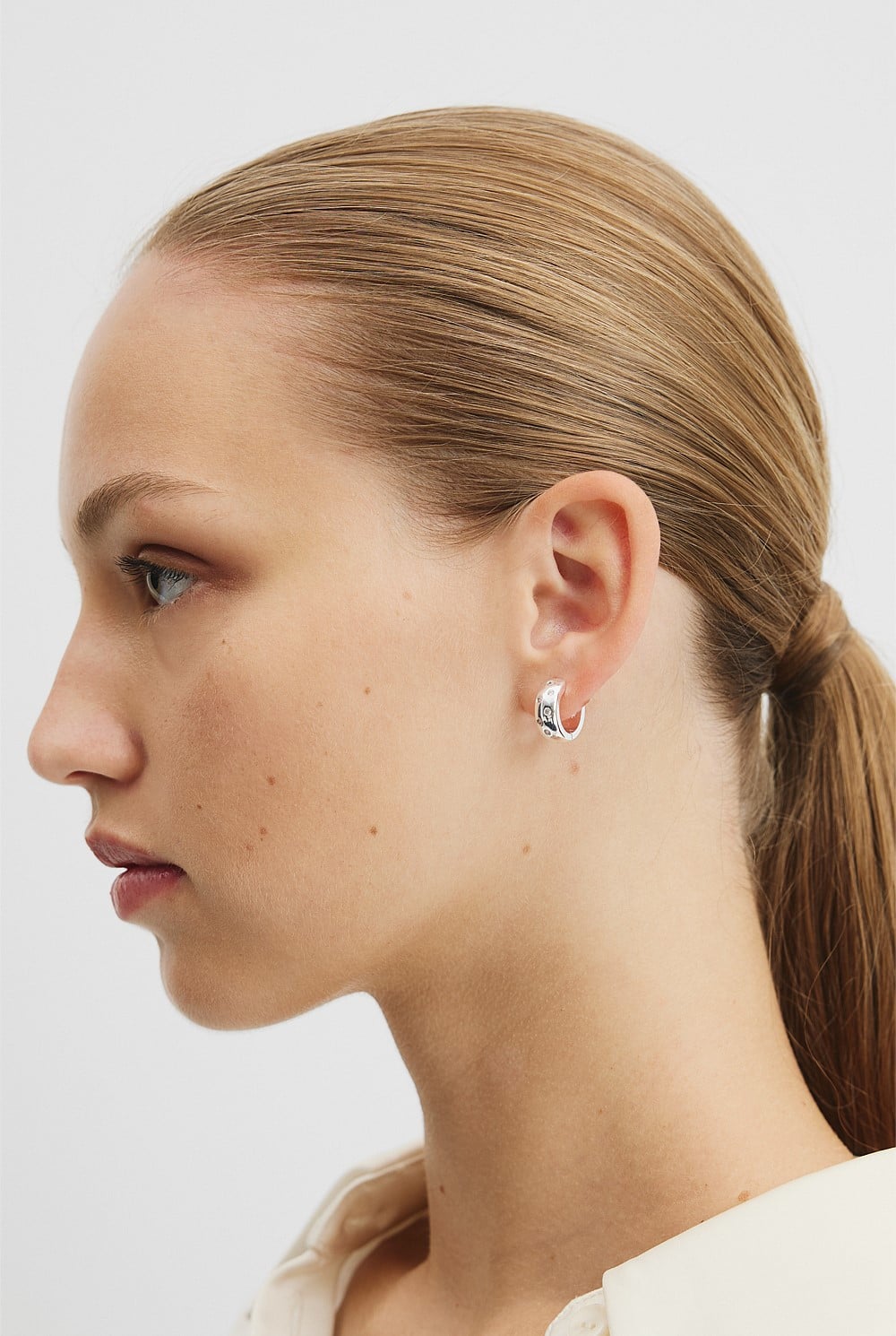 Mara Crystal Hoop Earring