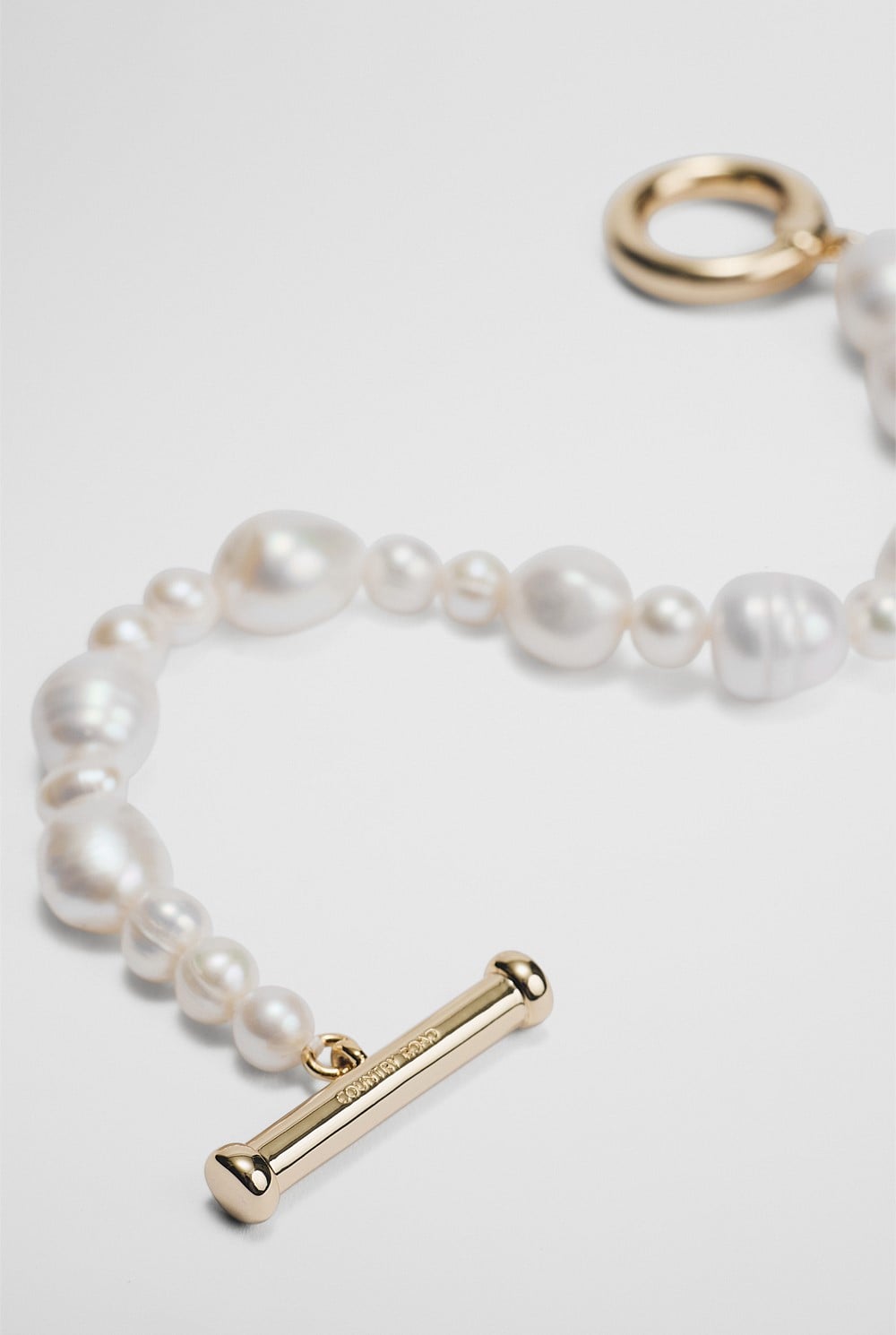 Lila Freshwater Pearl Bracelet