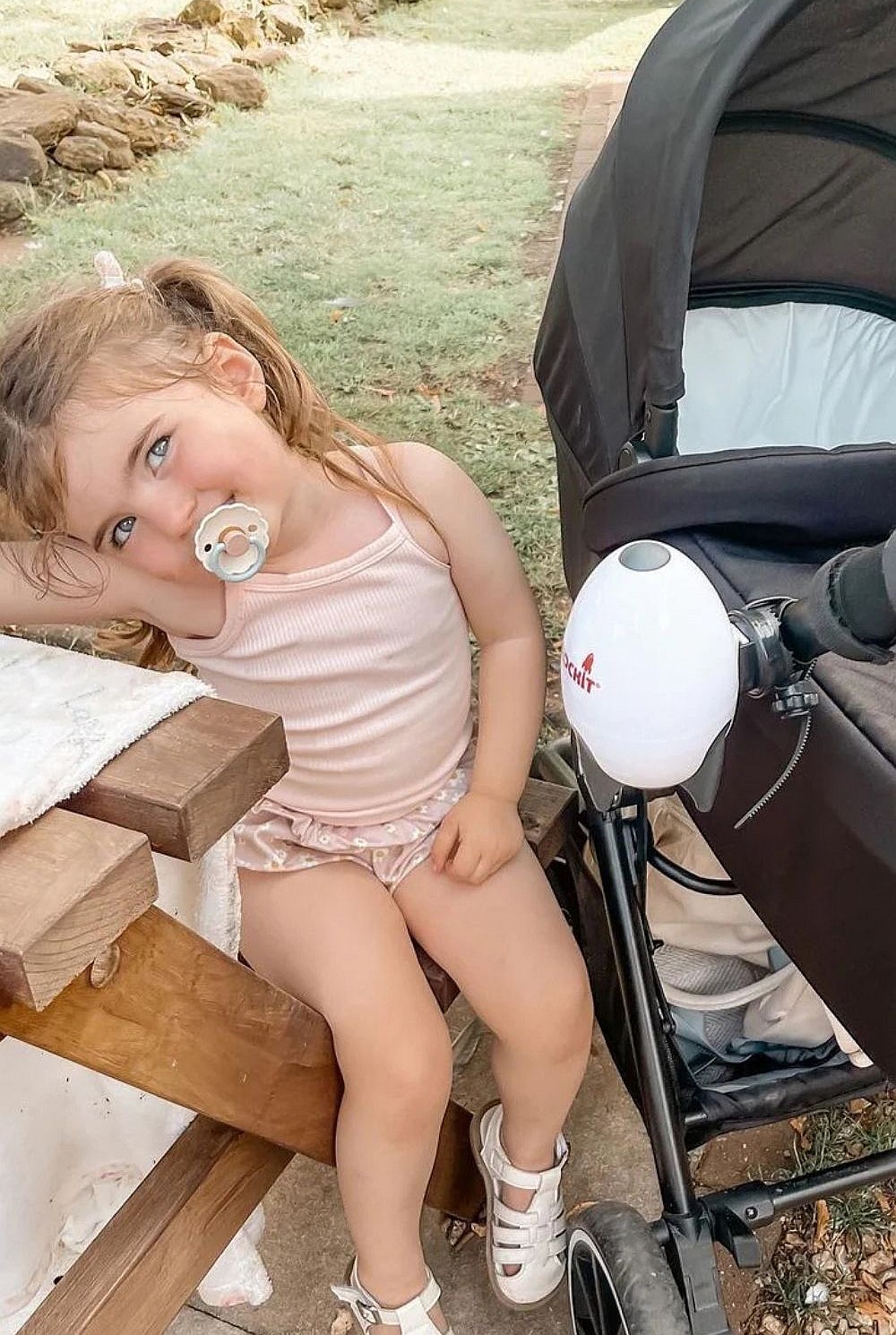 Rechargeable Portable Pram Rocker