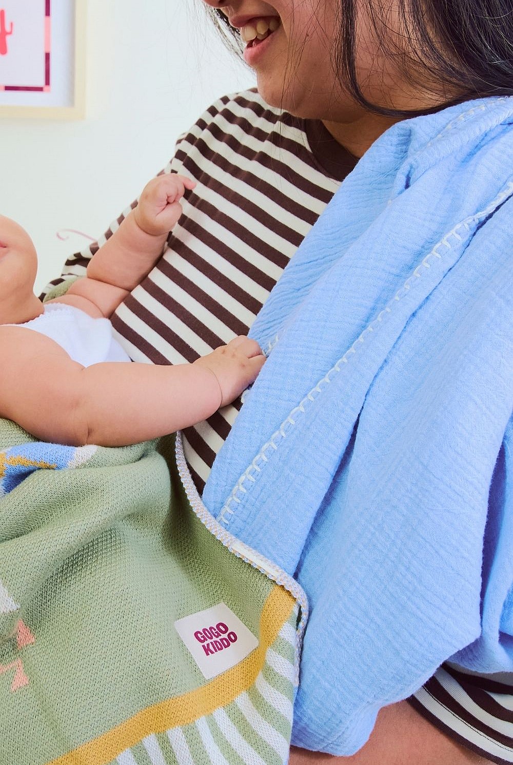 Light And Breathable Muslin Swaddle Wrap - Periwinkle/ivory