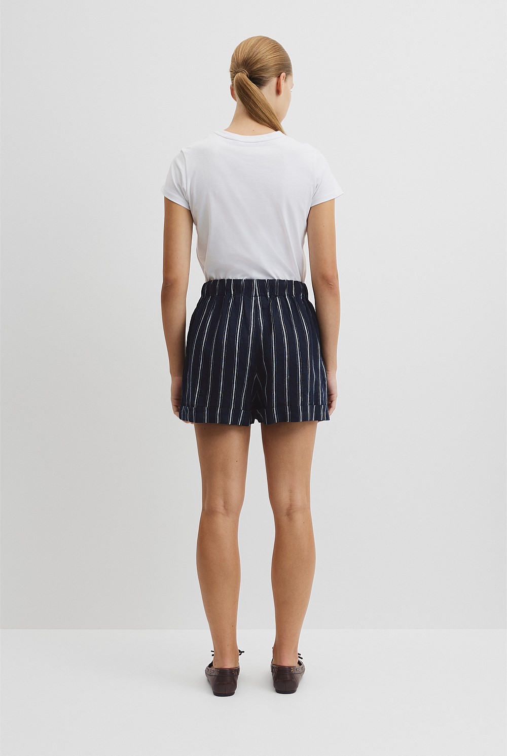 Yarn Dyed Cuff Linen Short