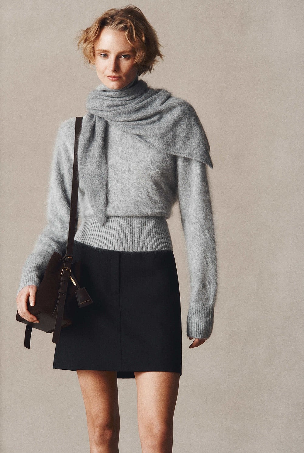 Cashmere Roll Neck Knit