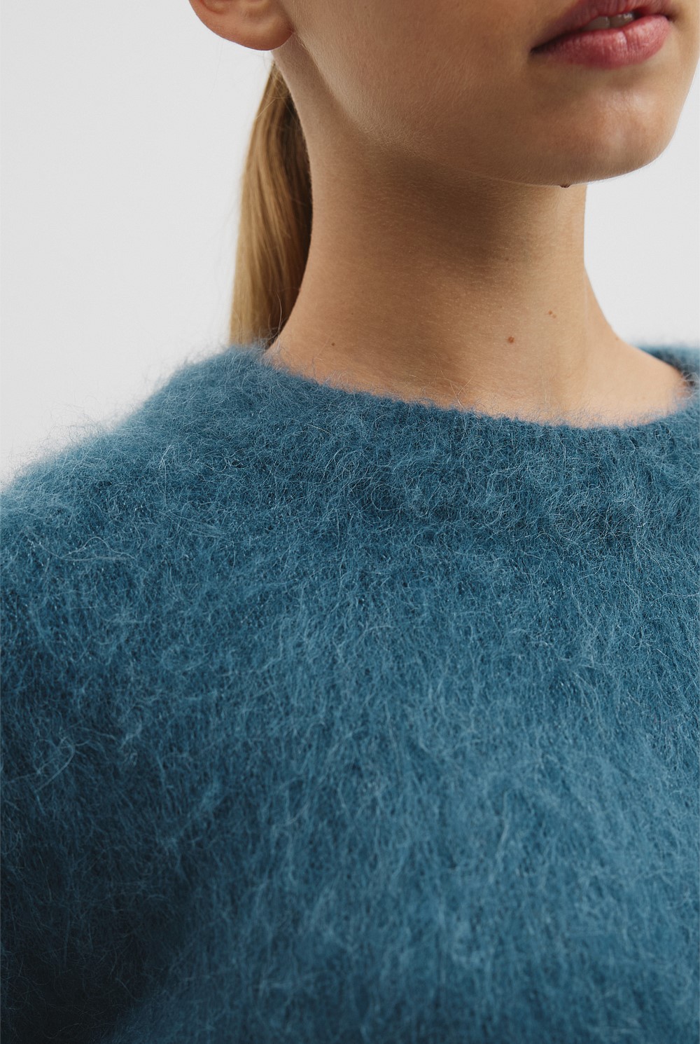 Long Sleeve Fluffy Crew Knit