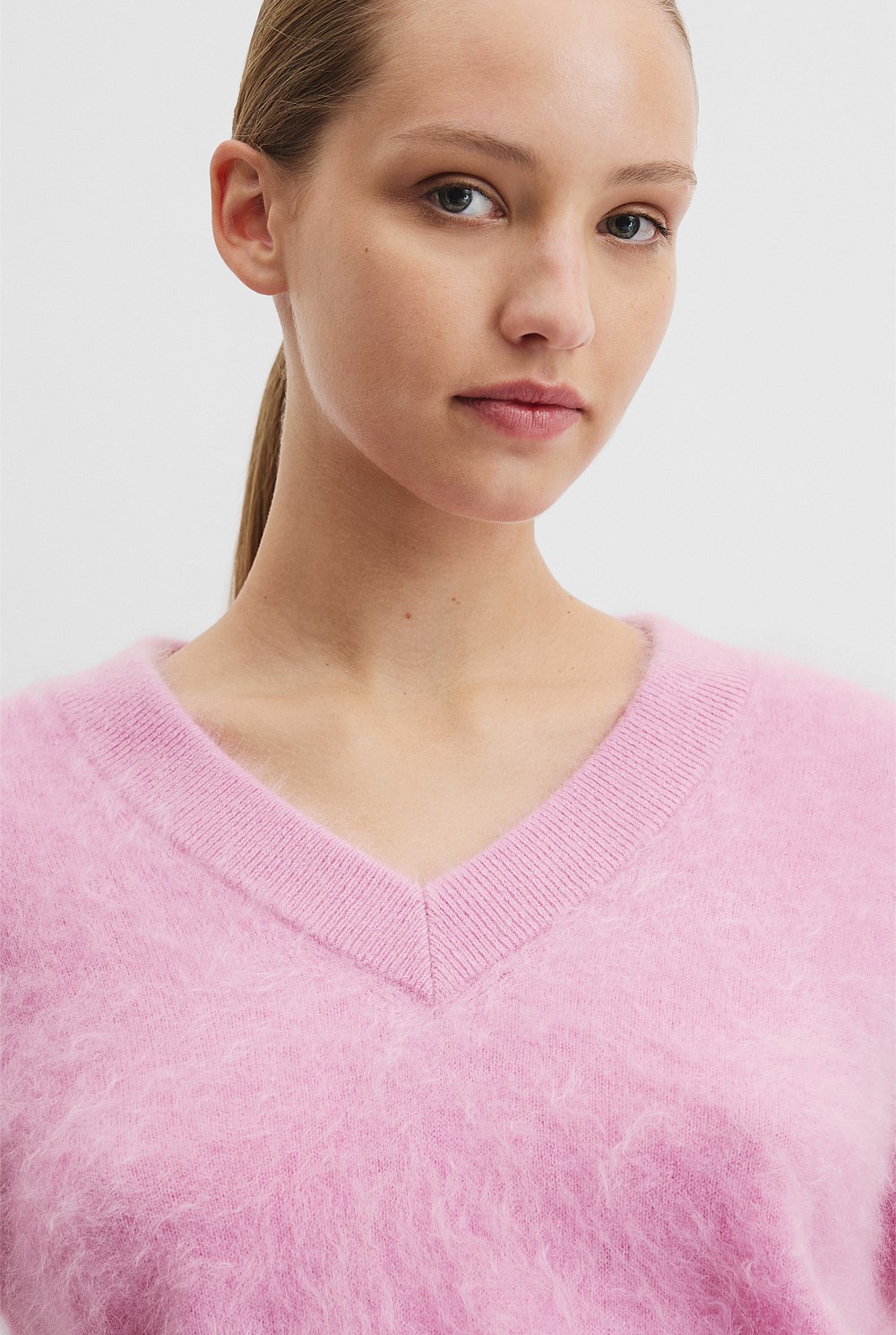 Cashmere V-Neck Knit