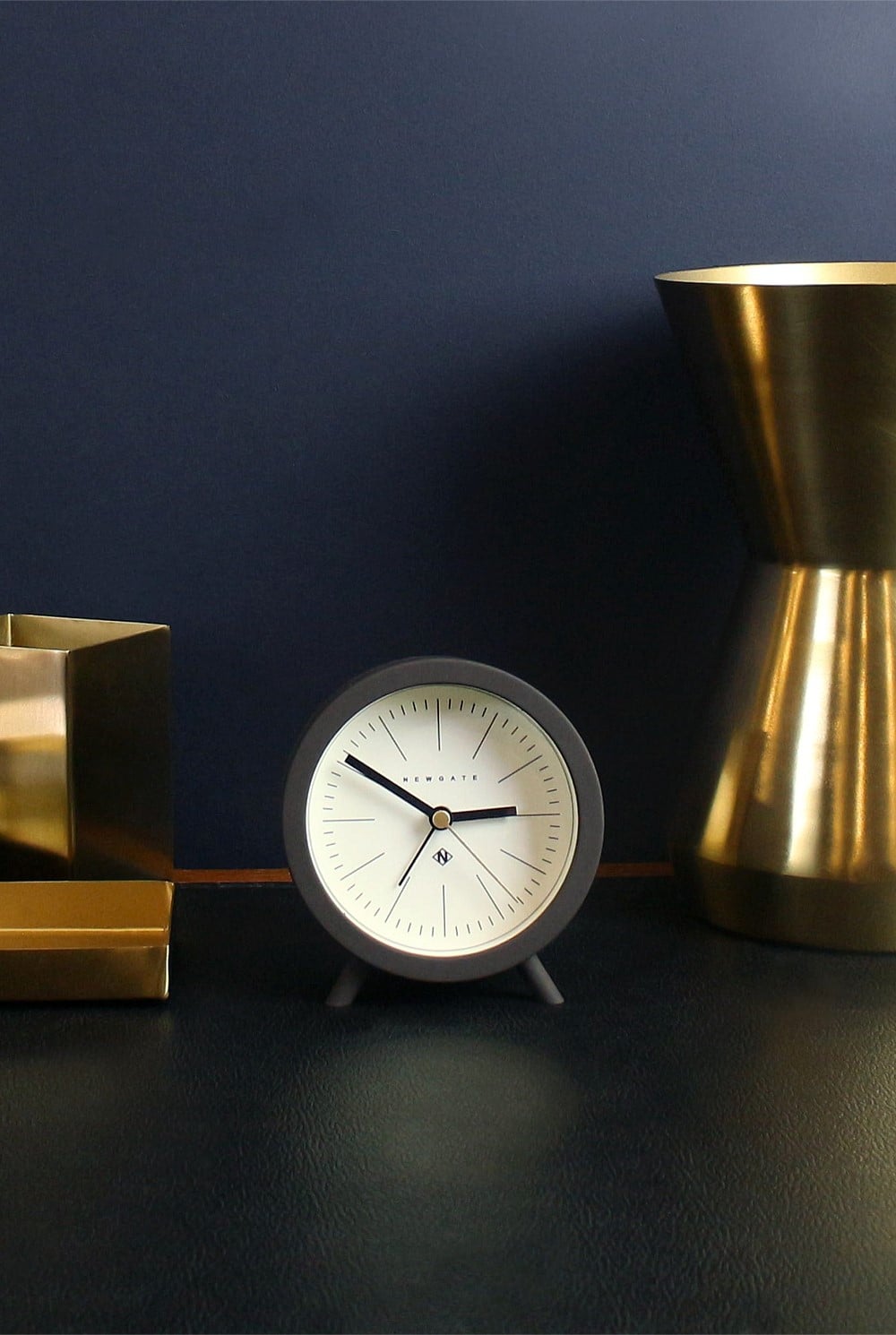 Fred Alarm Clock - Chocolate Black