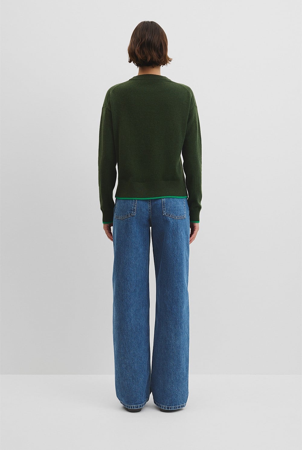 Tipped Crew Neck Knit