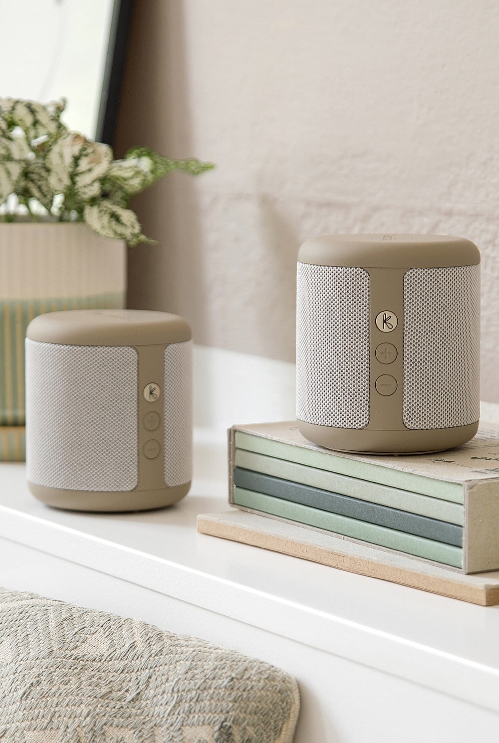 Karl Bluetooth Speaker - Ivory Sand