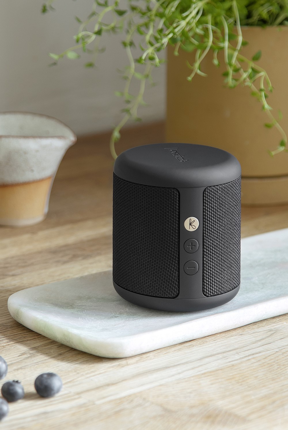 Karl Bluetooth Speaker - Black