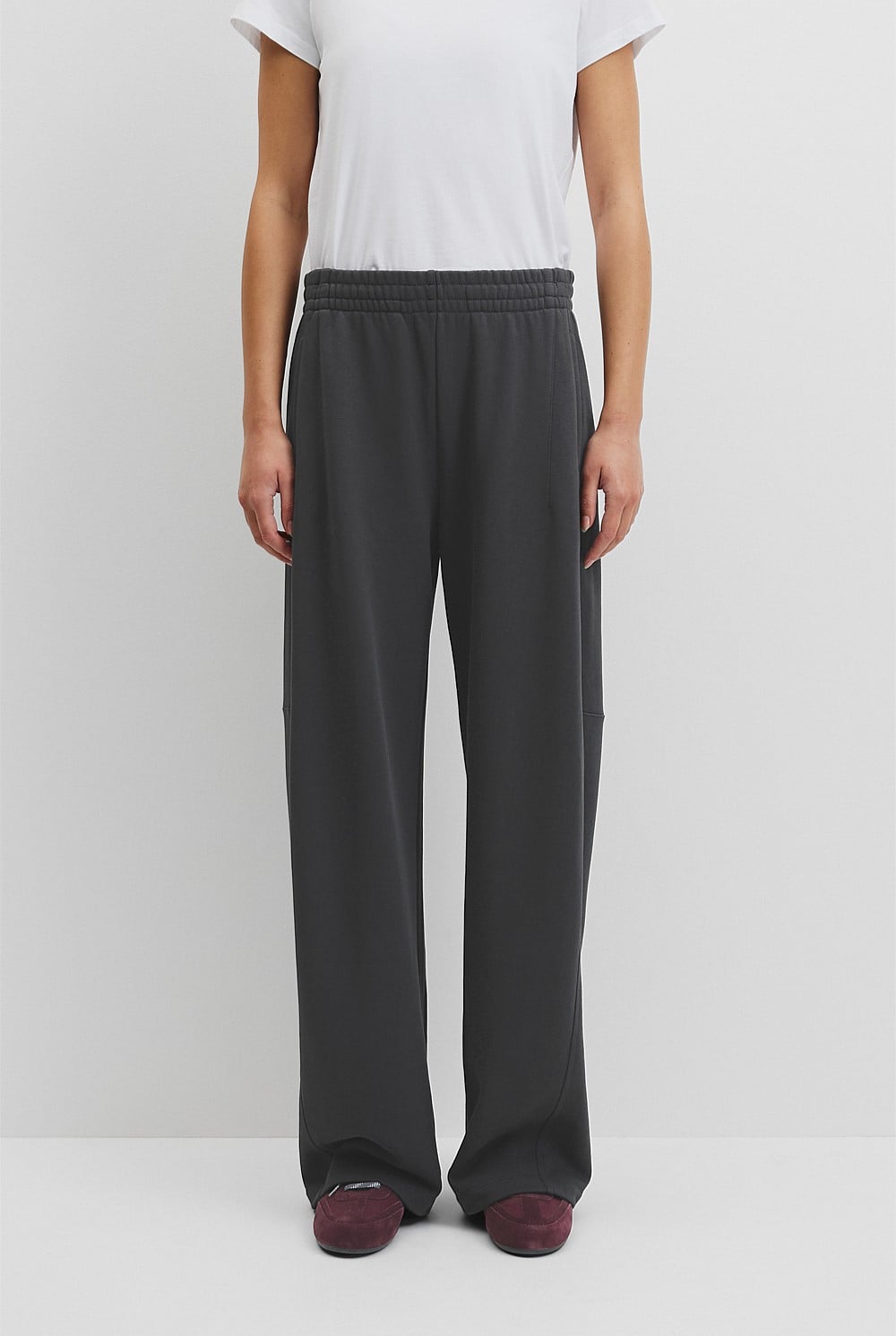 Barrel Leg Track Pant