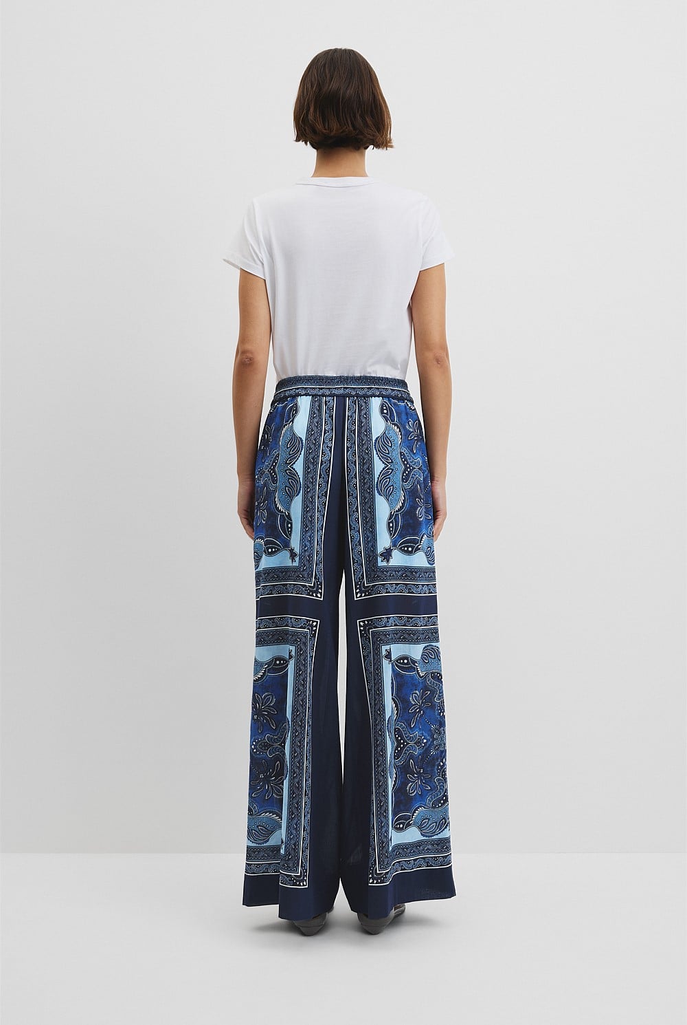 Scarf Print Pull-On Pant