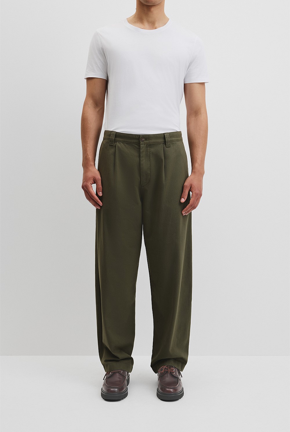 Pleated Wide Leg Chino