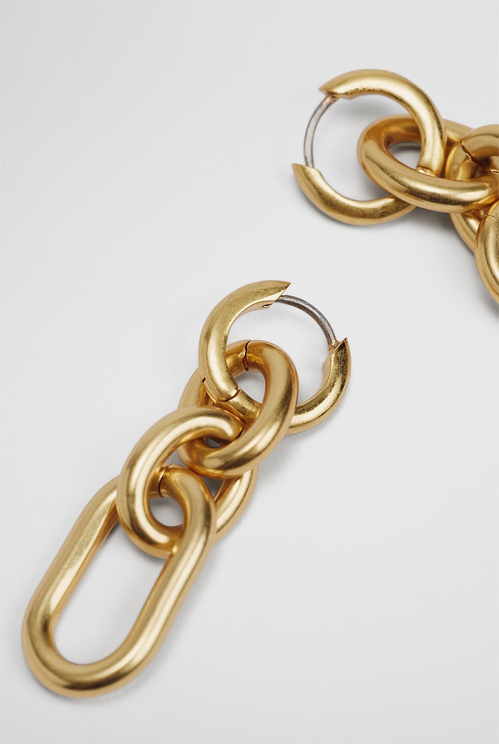 Isla Chain Earring