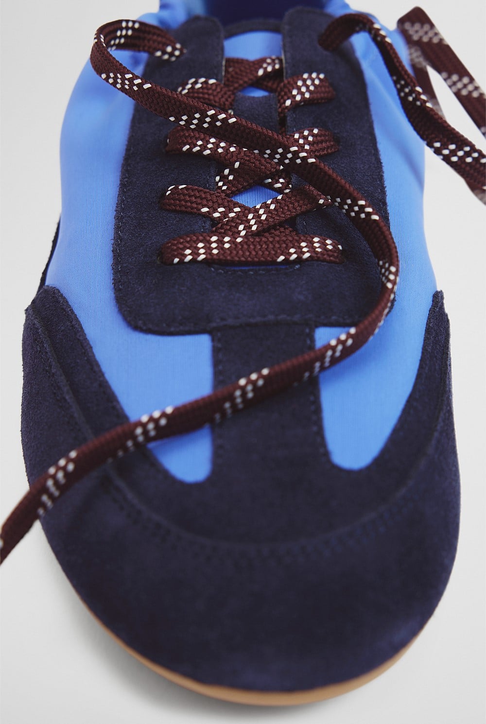 Mica Sneaker